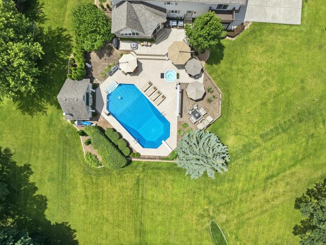 1442 W 127th Place, Crown Point, IN 46307