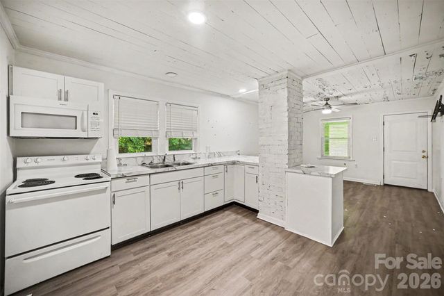 3069 Chinook Trail, Lincolnton, NC 28092