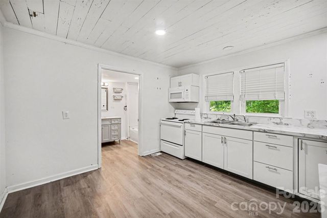 3069 Chinook Trail, Lincolnton, NC 28092