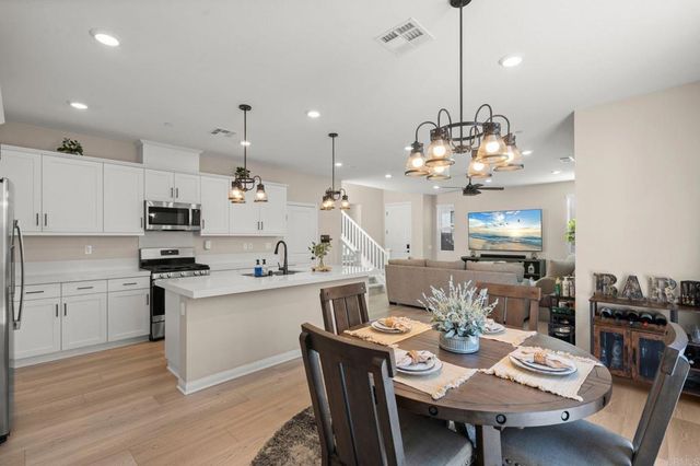 1622 Whitmore Loop, Chula Vista, CA 91913