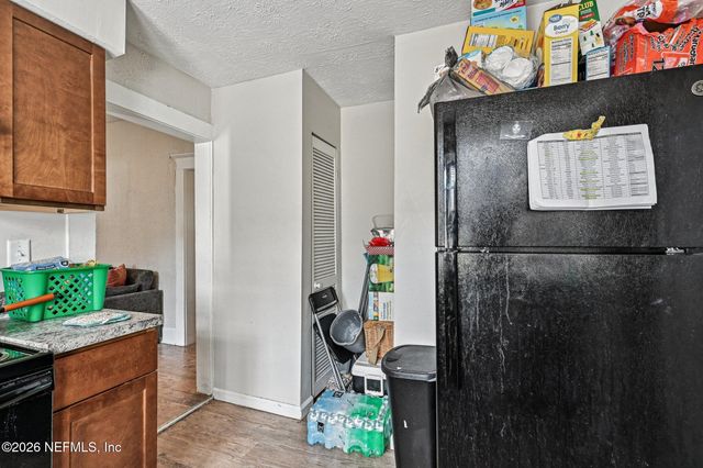 2284 ORCHARD Street, Jacksonville, FL 32209