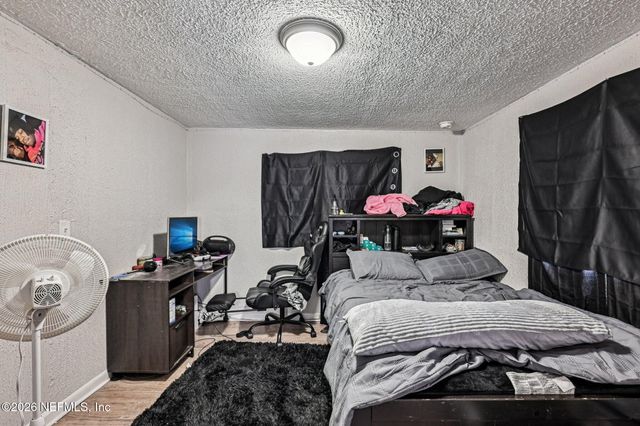 2284 ORCHARD Street, Jacksonville, FL 32209