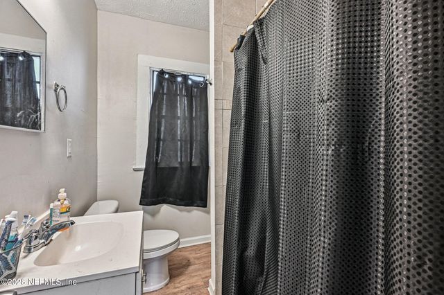 2284 ORCHARD Street, Jacksonville, FL 32209