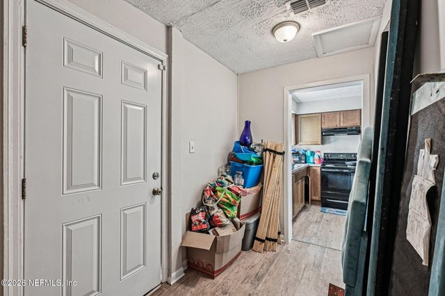 2284 ORCHARD Street, Jacksonville, FL 32209