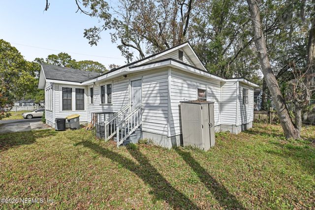 2284 ORCHARD Street, Jacksonville, FL 32209
