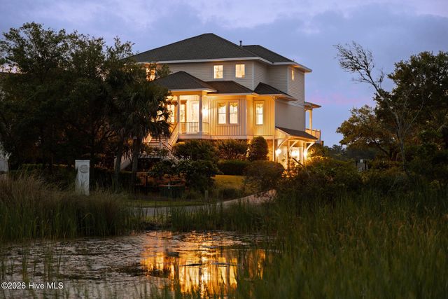6313 Sea Mist Court, Wilmington, NC 28409