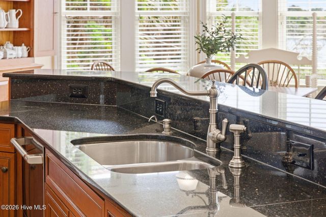 6313 Sea Mist Court, Wilmington, NC 28409