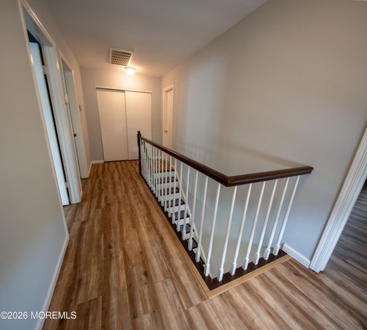 15 Fieldcrest Way, Hazlet, NJ 07730