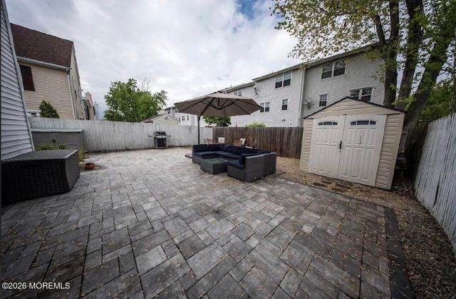 15 Fieldcrest Way, Hazlet, NJ 07730