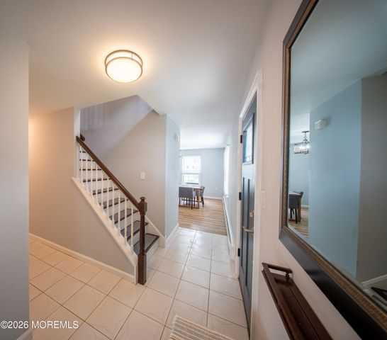 15 Fieldcrest Way, Hazlet, NJ 07730