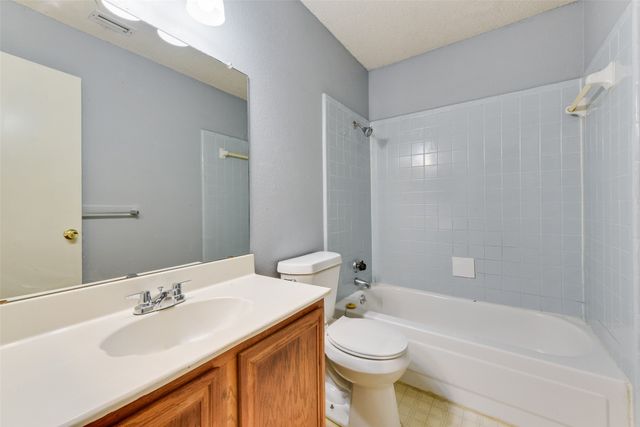 4153 Stinwick, Grand Prairie, TX 75052