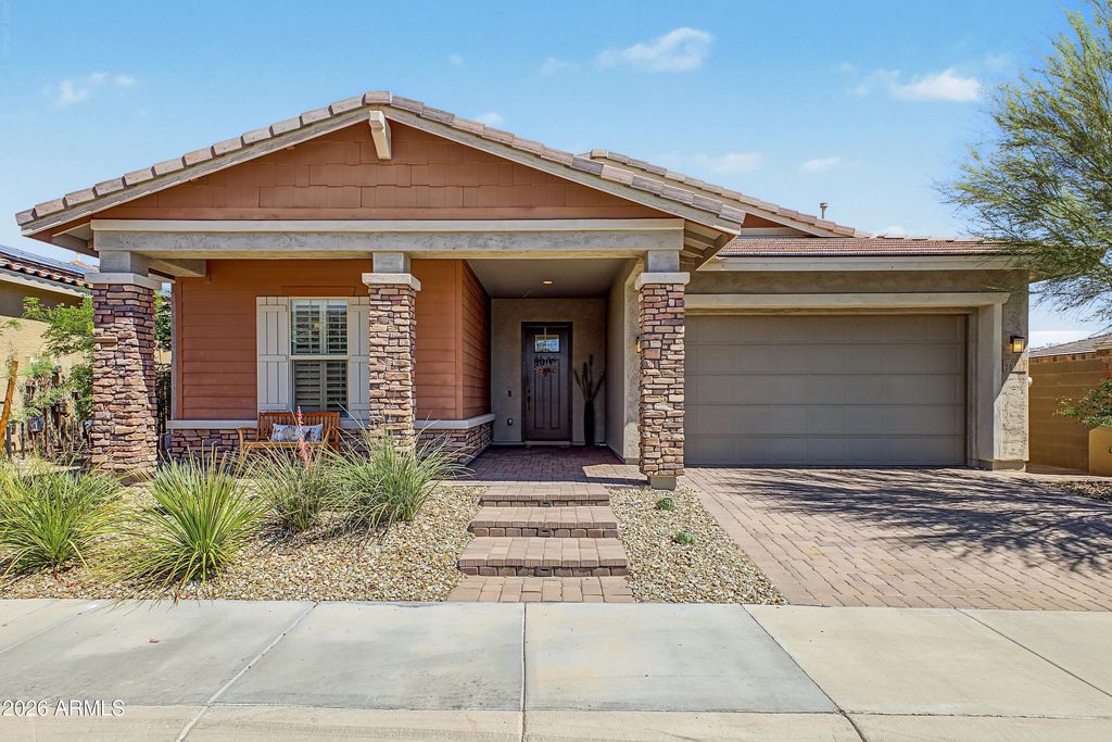 10517 S 181ST Avenue, Goodyear, AZ 85338 — exterior