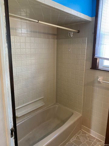 710 Reis Avenue, Evansville, IN 47711