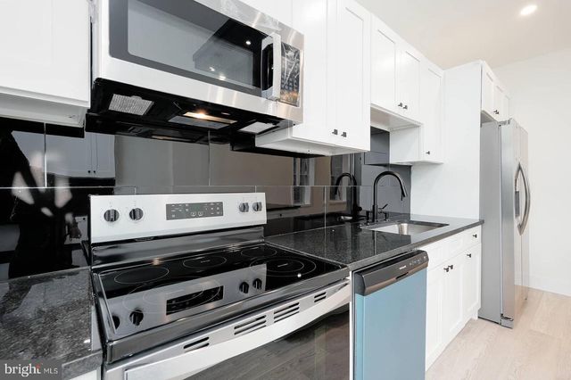 3007 PRESSTMAN ST, Baltimore, MD 21216