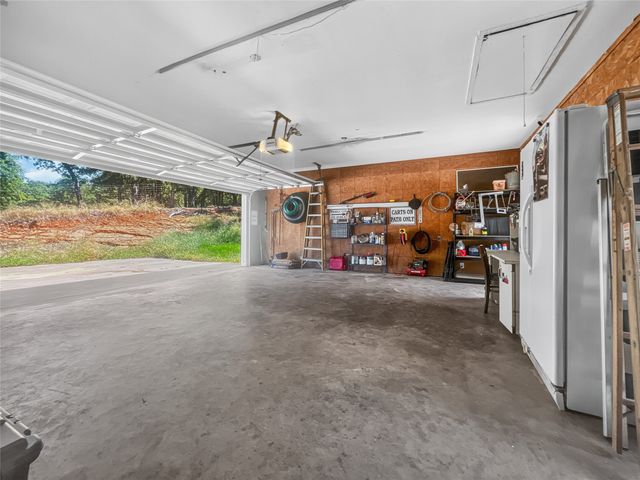 3288 County Road 136, Whitesboro, TX 76273
