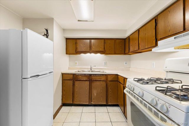 4494 W Jefferson Avenue, Ecorse, MI 48229