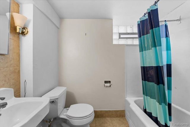 4494 W Jefferson Avenue, Ecorse, MI 48229