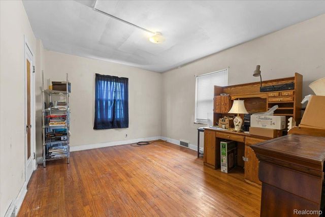 4494 W Jefferson Avenue, Ecorse, MI 48229