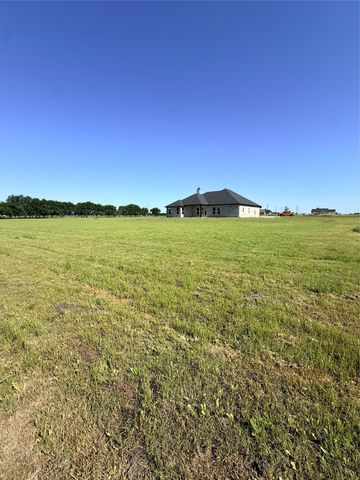501 Alondrita Street, Celeste, TX 75423