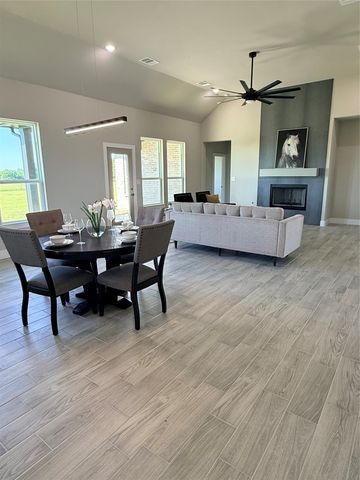 501 Alondrita Street, Celeste, TX 75423