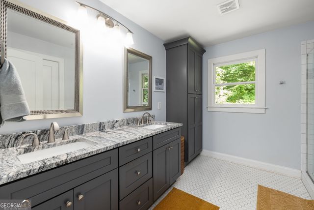 2544 Saint Patrick Street SE, Atlanta, GA 30317