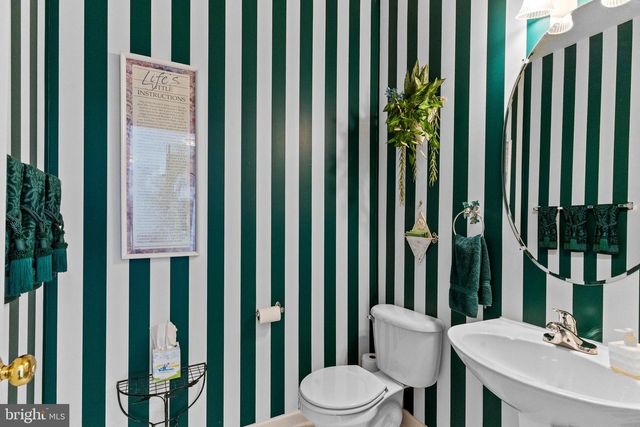 43969 TAVERN DR, Ashburn, VA 20147