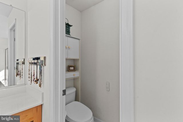 43969 TAVERN DR, Ashburn, VA 20147