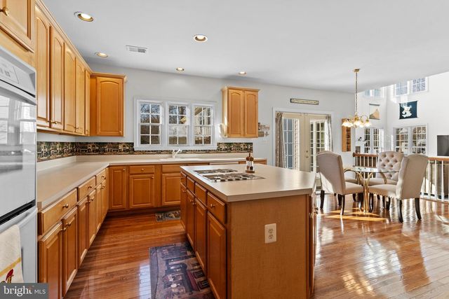 43969 TAVERN DR, Ashburn, VA 20147