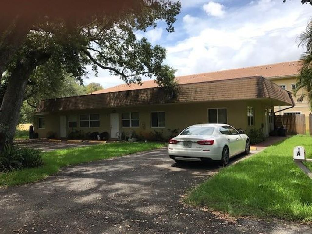 4110 N 31st Terrace, Hollywood, FL 33021