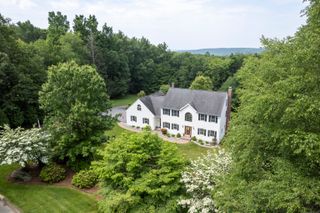 109 Andrew Drive, Canton, CT 06019
