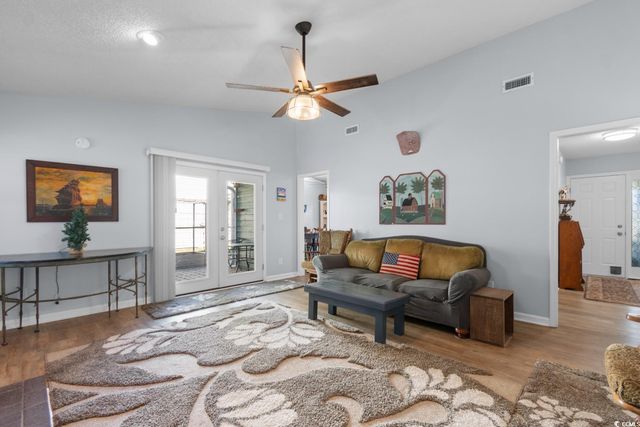 205 Birkdale Ln., Myrtle Beach, SC 29588