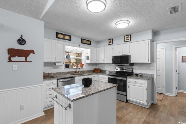 205 Birkdale Ln., Myrtle Beach, SC 29588