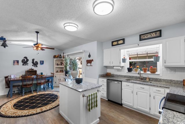 205 Birkdale Ln., Myrtle Beach, SC 29588