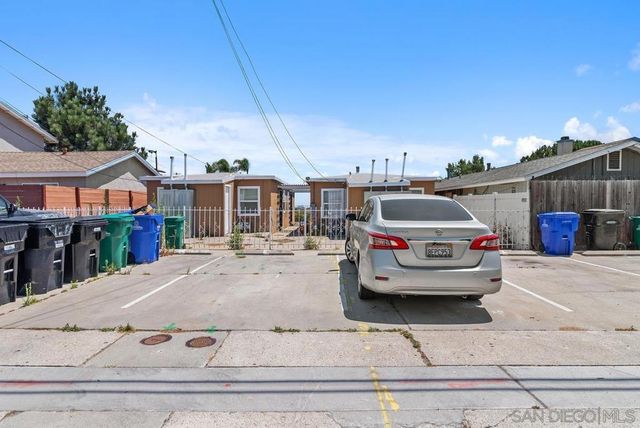 3378 84 B Street, San Diego, CA 92102