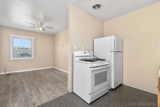 3378 84 B Street, San Diego, CA 92102