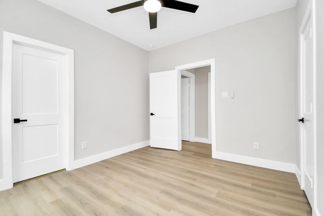 8409 Sunnyhill Street, Houston, TX 77088