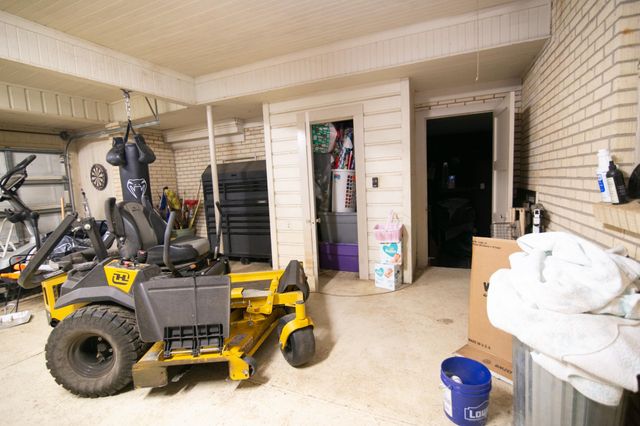 306 NW Third St, Mount Enterprise, TX 75681