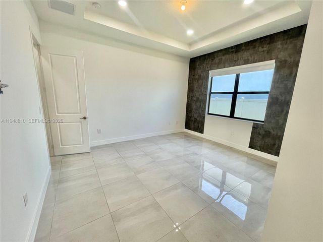 17324 SW 41st St, Miramar, FL 33029