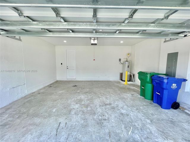 17324 SW 41st St, Miramar, FL 33029