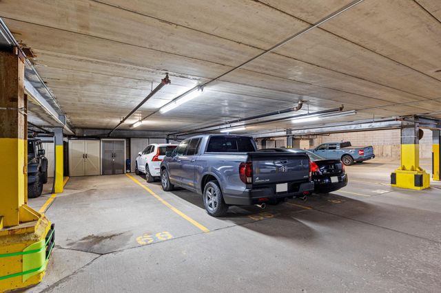 406 Wacouta Street 107, Saint Paul, MN 55101