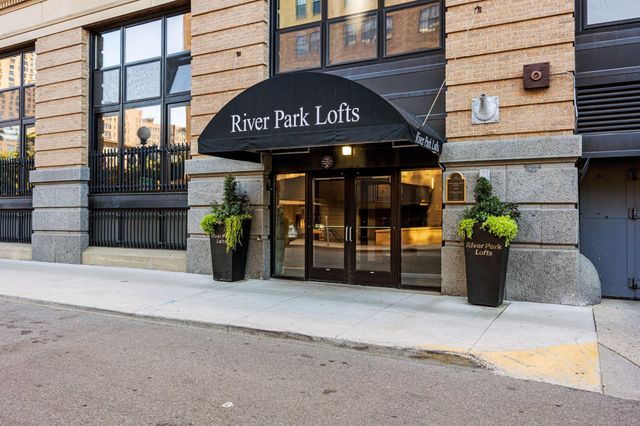 406 Wacouta Street 107, Saint Paul, MN 55101