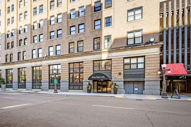 406 Wacouta Street 107, Saint Paul, MN 55101