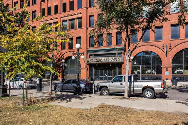 406 Wacouta Street 107, Saint Paul, MN 55101