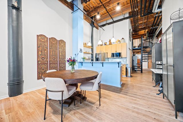 406 Wacouta Street 107, Saint Paul, MN 55101