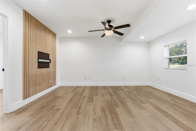 327 SUNNY LANE, Belleair, FL 33756
