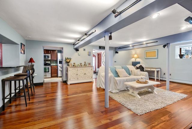 80 Pond St Unit 1, Salem, NH 03079