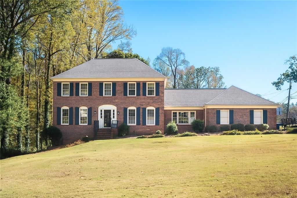 4582 Warrior SW Trail, Lilburn, GA 30047