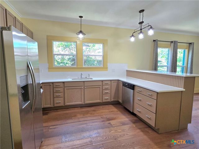 429 N Main Street, Rockdale, TX 76567