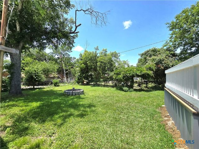 429 N Main Street, Rockdale, TX 76567