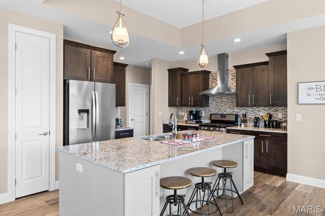 124 Stonebridge Bluff Drive, Maryville, IL 62062